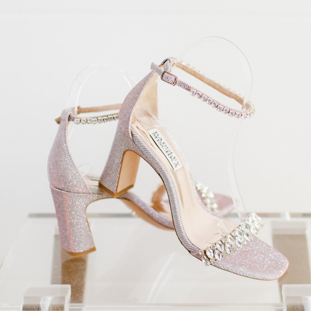 Badgley Mischka Harriet Rose Gold Block Heel Sandals 5.5 New in Box